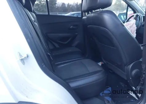 2018 Chevrolet Trax Lt z USA, uszkodzony, nr VIN KL7CJPSB5JB714808